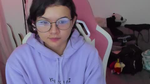 Azu  online show from 03-19-26, 12:58