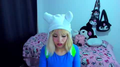 Azu Moure online show from 11-01-25, 01:51