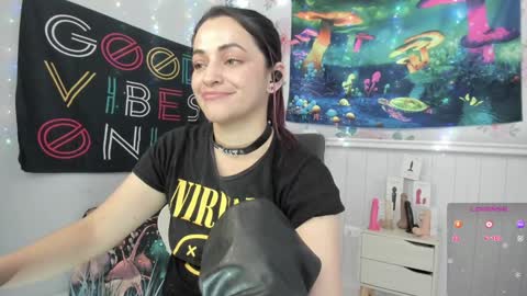Snapshot of azucenaxxxgp chatting on 12-13-24, 07:10 Azucena R online show from 12-13-24, 07:10