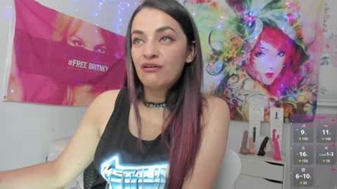 Snapshot of azucenaxxxgp chatting on 01-21-25, 02:37 Azucena R online show from 01-21-25, 02:37