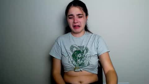 azumi_chan_ online show from 11-05-25, 04:01