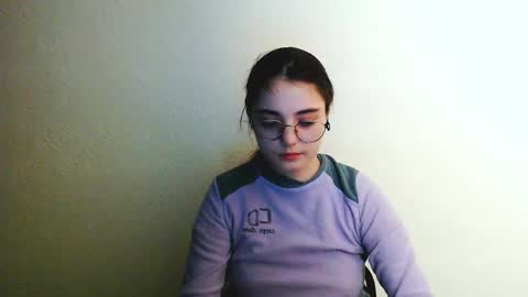 azumi_chan_ online show from 12-14-25, 11:31