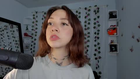 azumi saan online show from 12-16-25, 02:27