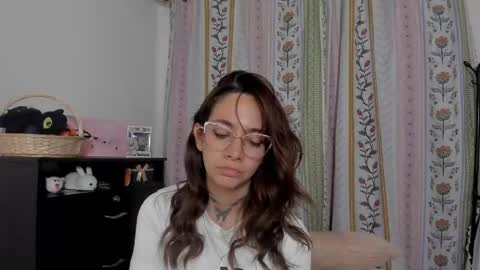 azumi saan online show from 05-18-26, 01:35