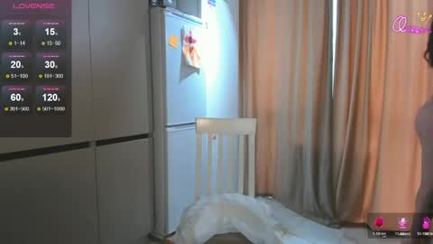 azure_moon online show from 06-05-26, 07:47