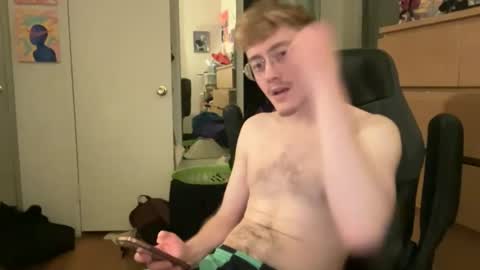 b0ngdong online show from 12-18-25, 04:29