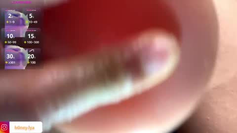 Lyanna online show from 03-11-25, 02:32