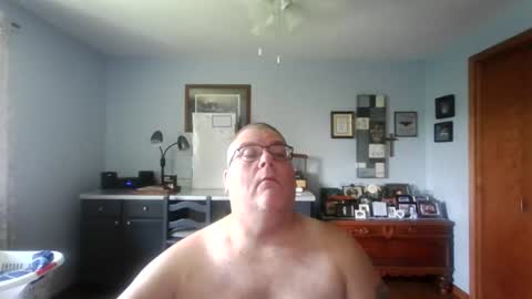 Snapshot of b1gh0rnyguy chatting on 07-21-26, 04:20 Cory online show from 07-21-26, 04:20