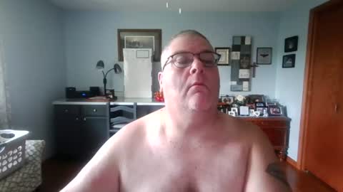 Snapshot of b1gh0rnyguy chatting on 07-28-26, 04:39 Cory online show from 07-28-26, 04:39