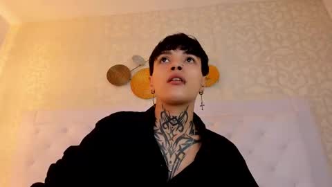 Anny online show from 02-15-26, 12:14