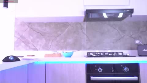 Isabella online show from 02-21-25, 07:43