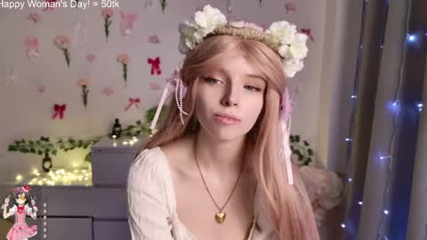 Snapshot of b4by_lol1 chatting on 03-08-25, 06:26 Hi Daddy Im Jane online show from 03-08-25, 06:26