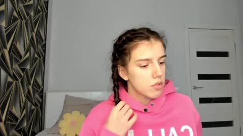 Monica online show from 04-22-26, 03:09