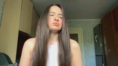 Caroline online show from 05-29-26, 10:35