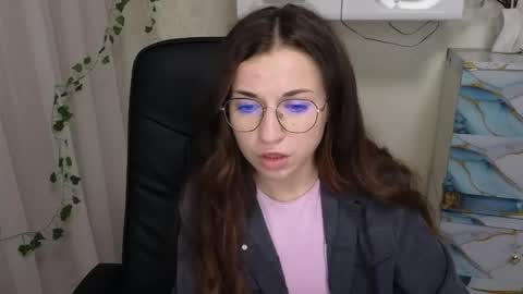 Anya online show from 05-21-26, 08:05