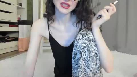 babby_jewel online show from 09-20-25, 10:27