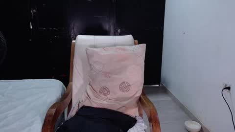 babby_swet online show from 11-21-25, 02:05