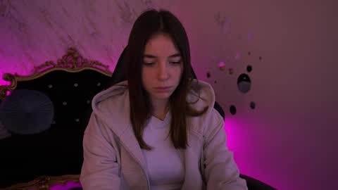 Babe online show from 04-04-26, 06:44