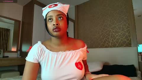 Snapshot of babebamby chatting on 04-15-26, 08:42 Coco online show from 04-15-26, 08:42