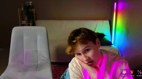 Snapshot of babees_eva chatting on 05-11-26, 02:45 Sweety Eva online show from 05-11-26, 02:45