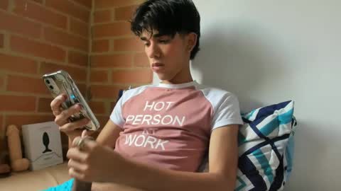 babitas44 online show from 10-26-25, 02:01