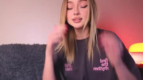 bb adele  online show from 09-10-25, 03:34