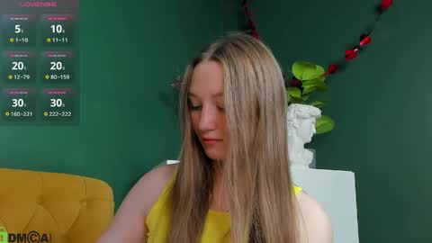 Ann online show from 05-22-26, 03:02