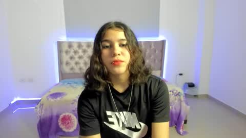 baby_glow01 online show from 10-09-25, 02:04