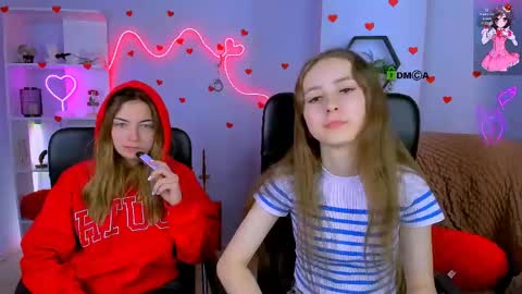 Snapshot of baby_hotte chatting on 05-29-26, 06:00 baby online show from 05-29-26, 06:00