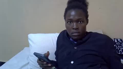 baby_may5 online show from 09-29-25, 06:46