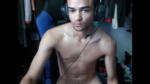 Snapshot of baby_mooonx chatting on 03-02-26, 01:29 adrian online show from 03-02-26, 01:29