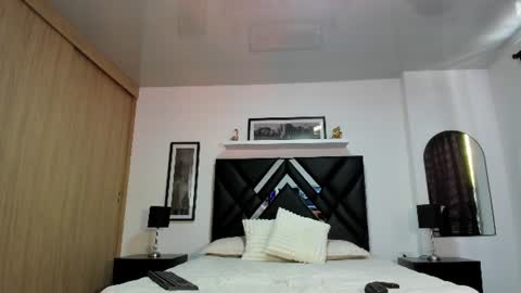 baby_noaht online show from 08-01-26, 08:08