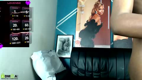 Baby Petite online show from 12-14-25, 09:30