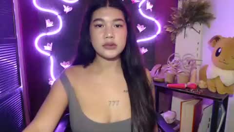 Snapshot of baby_san chatting on 11-06-25, 02:12 mae online show from 11-06-25, 02:12