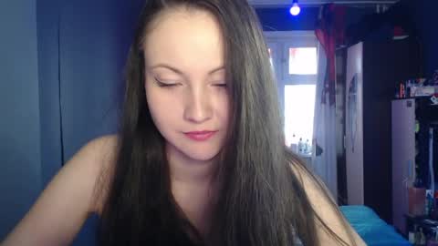Ida and Kira online show from 05-24-26, 03:11