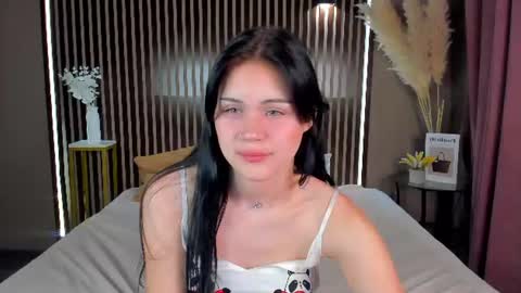Snapshot of baby_sunsh1ne_ chatting on 07-08-26, 07:35 baby_sunsh1ne_ online show from 07-08-26, 07:35