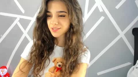 Aylin  online show from 12-04-24, 05:38