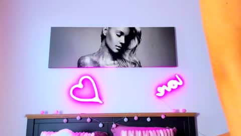 Aisha online show from 03-13-26, 01:51