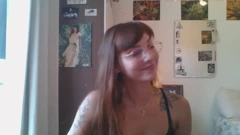 Snapshot of babydemon6 chatting on 01-14-25, 09:09 babydemon6 online show from 01-14-25, 09:09