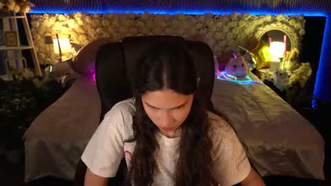 Sasha online show from 06-10-26, 06:51