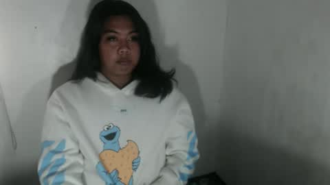 Freya online show from 10-27-25, 04:27