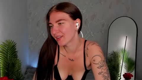 Sophia online show from 06-24-26, 01:26