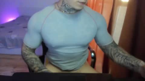 Snapshot of babylewisss chatting on 05-26-26, 02:13 Amil online show from 05-26-26, 02:13