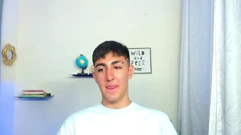 Snapshot of babymaik chatting on 12-28-24, 12:04 babymaik online show from 12-28-24, 12:04