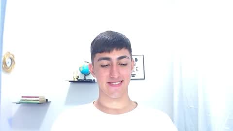 Snapshot of babymaik chatting on 12-30-24, 11:49 babymaik online show from 12-30-24, 11:49