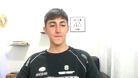 Snapshot of babymaik chatting on 01-20-25, 11:43 babymaik online show from 01-20-25, 11:43