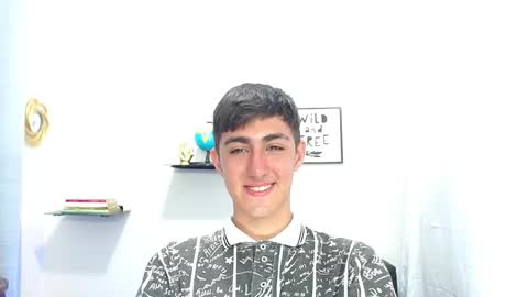 Snapshot of babymaik chatting on 01-22-25, 11:43 babymaik online show from 01-22-25, 11:43