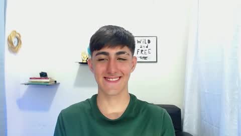 Snapshot of babymaik chatting on 02-06-25, 12:00 babymaik online show from 02-06-25, 12:00