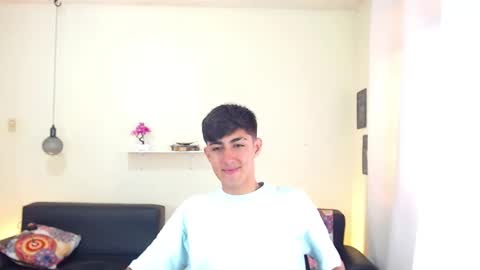 Snapshot of babymaik chatting on 02-23-25, 01:10 babymaik online show from 02-23-25, 01:10