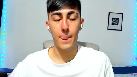 babymaik online show from 11-25-25, 10:04